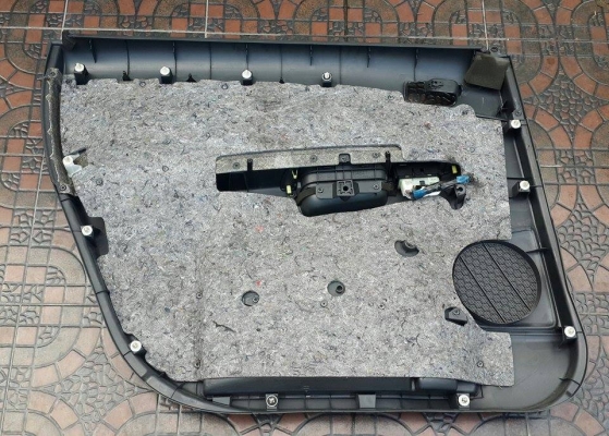 แผงประตู โตโยต้า wish 4 พร้อมสวิทช์กระจกไฟฟ้า 4 ชิ้น