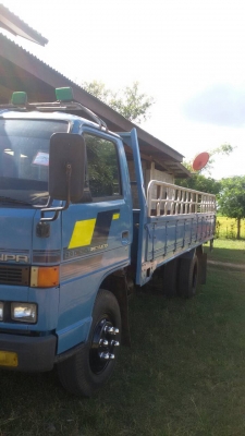 ขายรถ6ล้อ NPR115แรง ยาว5เมตร สภาพพร้อมใช้งาน เอกสารพร้อมโอน ราคา395,000 สนใจโทร 090-8588220คุณนะ 093-3258446คุณบิว หรือเข้าดูสินค้าอื่นๆได้ที่ www.truck.in.th/498 หรือเพจFacebook ณรงค์ ซื้อขายรถมือสอง (เว็บไซต์ส่วนตัว) หรือFacebook ตลาดรถมือสอง คุณนะ
