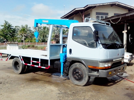 ขายรถหกล้อมิซูบิชิ แคนเตอร์ เครื่อง4D34-KA- เทอร์โบ 5เกียร์ รถปี49 เครนทอนาโด 3 ตัน 3ปลอก 2ชัก เครนเ