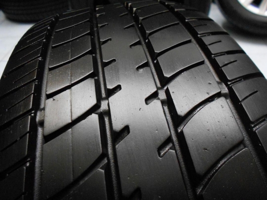 ล้อแม็ก Toyota vios 12 ก้าน ขอบ 15 พร้อมยาง Dunlop 185/60/15 ผลิตปี 13 /เทิร์นได้ ใส่ฟรีค่ะ