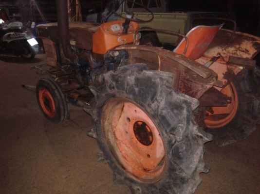 คูโบต้าL2000