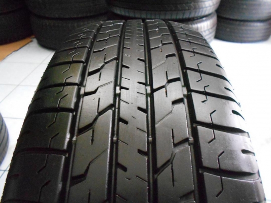 ยาง Bridgestone 205/65/15 ผลิตปี 2014 ดอกสวย พร้อมใช้ 1 ชุด ราคา 3,800 บาท /ใส่ ถ่วง ฟรีค่ะ