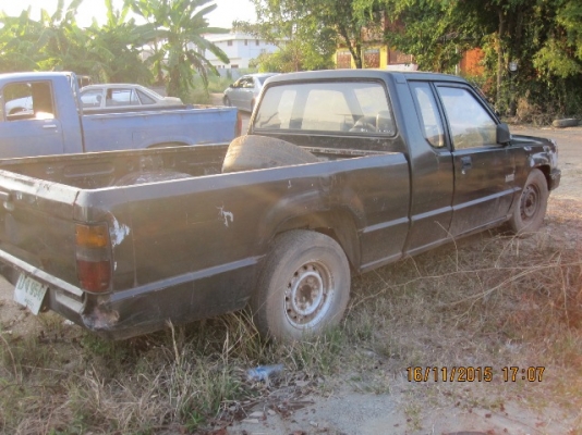 ขายทั้งคันหรือแยกชิ้นส่วน