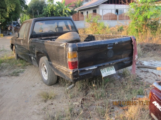 ขายทั้งคันหรือแยกชิ้นส่วน