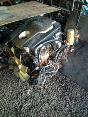 ขายเครื่องพร้อมเกียร์และอุปกรณ์