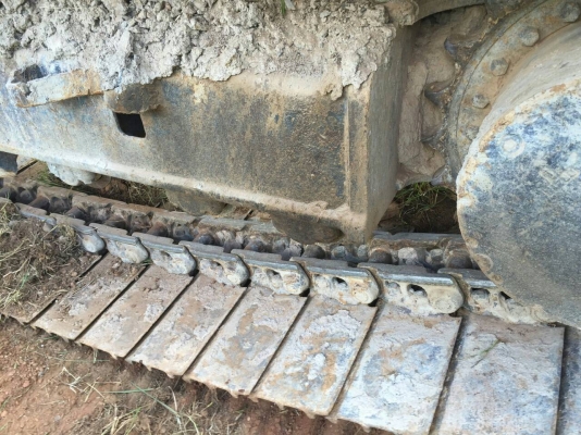 ขายรถแบคโฮ KOBELCO SK.200-YN11 เล่มทะเบียน 7000 กว่า ช.ม ไฟฟ้ามี ช่วงล้างเต็ม รถสวยมากๆ ราคา.1650000 สนใจโทรด่วน