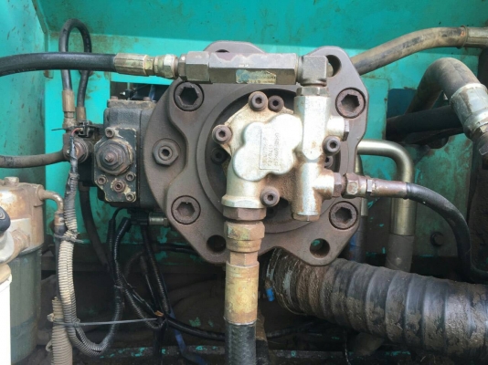 ขายรถแบคโฮ KOBELCO SK.200-YN11 เล่มทะเบียน 7000 กว่า ช.ม ไฟฟ้ามี ช่วงล้างเต็ม รถสวยมากๆ ราคา.1650000 สนใจโทรด่วน