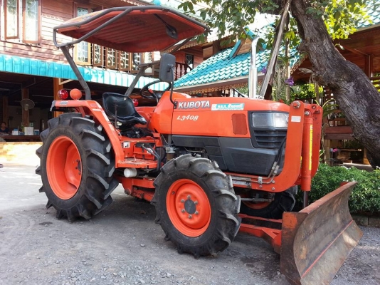 นางฟ้า...มาแล้ว..คูโบต้า L3408 4 WD พร้อมใบมีดดันหน้า..รถไร่เดิมๆออกจากไร่มัน