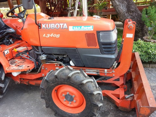 นางฟ้า...มาแล้ว..คูโบต้า L3408 4 WD พร้อมใบมีดดันหน้า..รถไร่เดิมๆออกจากไร่มัน