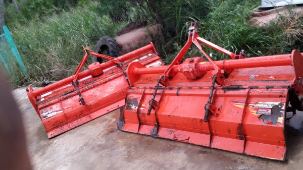 ขายโล 220. มี2ตัวครับ