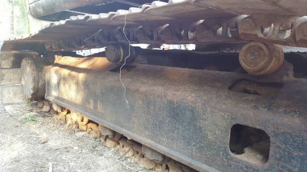 ขายแบคโฮ HITACHI EX200-2 เอกสารเล่มทะเบียนครบ เครื่องดี ปั้มดี ช่วงล่างต้องเก็บหน่อย ราคาต่อรองได้ ขายแบคโฮ HITACHI EX200-2 เอกสารเล่มทะเบียนครบ เครื่องดี ปั้มดี ช่วงล่างต้องเก็บหน่อย ราคาต่อรองได้