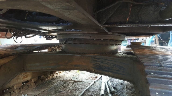 ขายแบคโฮ HITACHI EX200-2 เอกสารเล่มทะเบียนครบ เครื่องดี ปั้มดี ช่วงล่างต้องเก็บหน่อย ราคาต่อรองได้ ขายแบคโฮ HITACHI EX200-2 เอกสารเล่มทะเบียนครบ เครื่องดี ปั้มดี ช่วงล่างต้องเก็บหน่อย ราคาต่อรองได้