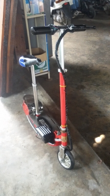 สกุตเตอร์ ไฟฟ้า ใช้แบต