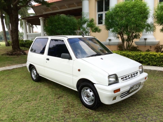 ขาย. Daihatsu mira mint ปี97 แท้เครื่องหัวฉีด660ccเกียร์ ธรรมดา สีขาวมุก ทำใหม่ นอก ใน สวยๆ ภายในหุ้มใหม่. ช่วงล่างทำมาใหม่. แบตใหม่ 7/9/58 ยางใหม่ ปี15ต้นปี. เพิ่งเปลียน รถสวย พร้อมใช้งาน. ประหยัดน้ำมัน. หาทีจอดรถง่าย. เบาะด้านหลังพับ เก็บของได้เยอะครับ.