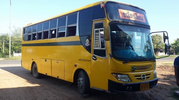 ขาย6ล้อบัสยาว8.50เมตร เครื่อง150แรง eh500 แชชซีสวย โฉมบอดี้สวย เบาะครบ50ที่นั้ง เอกสารครบภาษีเต็ม พร้อมวิ่งใช้งาน เบรคแห้ง ทิ๊ฟฟี่