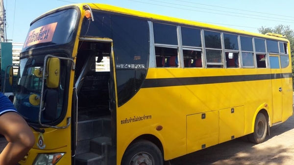 ขาย6ล้อบัสยาว8.50เมตร เครื่อง150แรง eh500 แชชซีสวย โฉมบอดี้สวย เบาะครบ50ที่นั้ง เอกสารครบภาษีเต็ม พร้อมวิ่งใช้งาน เบรคแห้ง ทิ๊ฟฟี่