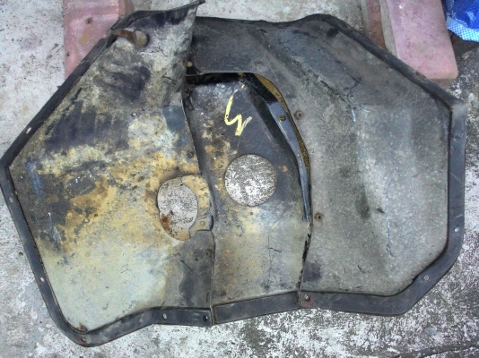 แผ่นปิดซุ้มเกียร์จิ๊ปมิตซู แปลงใส่จิ๊ปกบได้ ง่ายต่อการซ่อมเกียร์