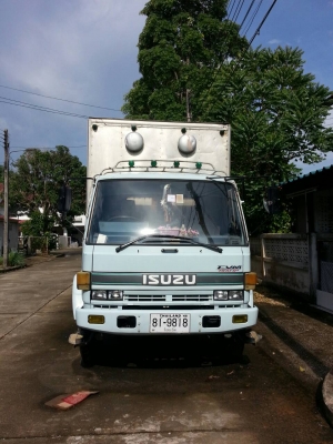 ขาย isuzu rocky195hp ขาย isuzu rocky195hp