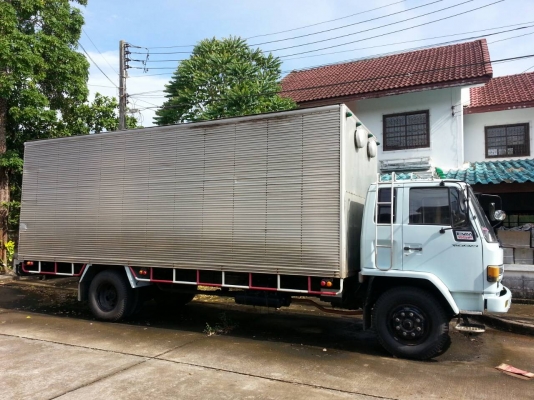 ขาย isuzu rocky195hp ขาย isuzu rocky195hp