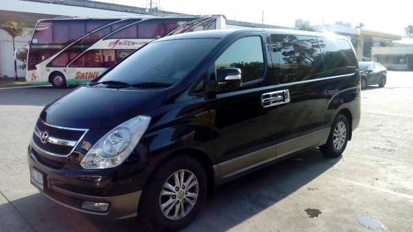 บริการรถตู้ให้เช่าพร้อมคนขับ เที่ยวได้จุใจ บริการดีเยี่ยม รถสะอาด