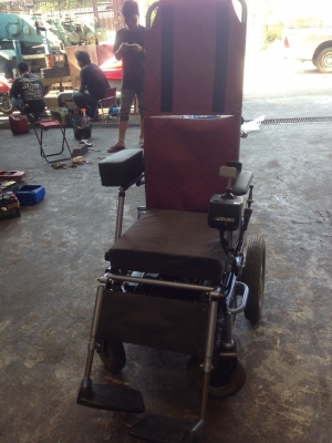 ขายวิลเเชร์ไฟฟ้าเก่าญี่ปุ่นเเบตใหม่ คันที่ 2