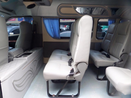 โทร 0922726669 ตันหยง ตู้เบสออโต้แวน ขายรถตู้ดี เบนซิน CNG ปี  2010  แต่งวีไอพี