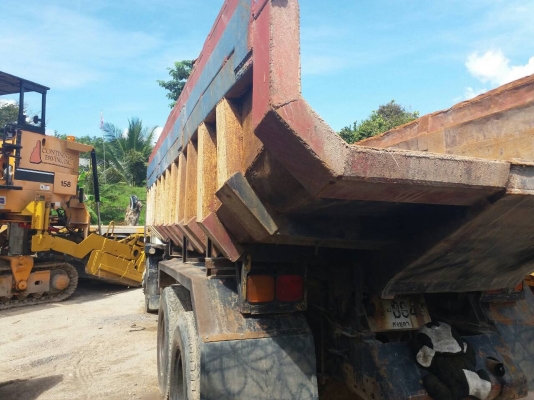 10ล้อดั้มเรือ.FN528CVC-00810.เครื่อง6D17-GA0810..สภาพดีมาก สวย...แค่ยางที่ไม่สวย