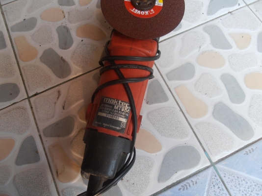 เครื่องเจียหัวหมู MAKTEC 4 นิ้ว