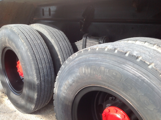 ขายสิบล้อดั้ม 270 ยูโรทู