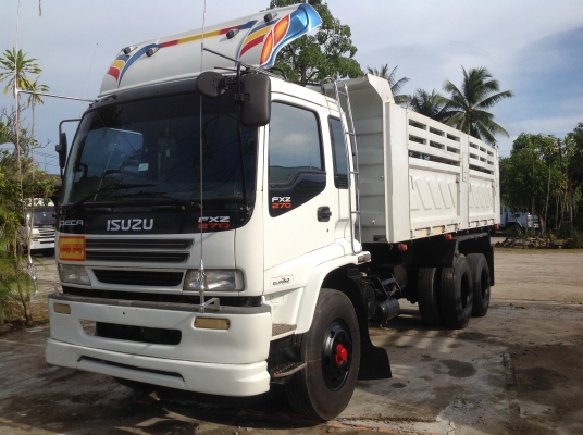 ขายสิบล้อดั้ม 270 ยูโรทู