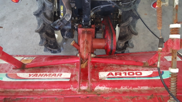 รถพรวนดิน yanmar AR100 รหัสสินค้า R-1 ดีเชลถูกๆๆๆ 54000 บาท รถพรวนดิน yanmar AR100 รหัสสินค้า R-1 ดีเชลถูกๆๆๆ 54000 บาท