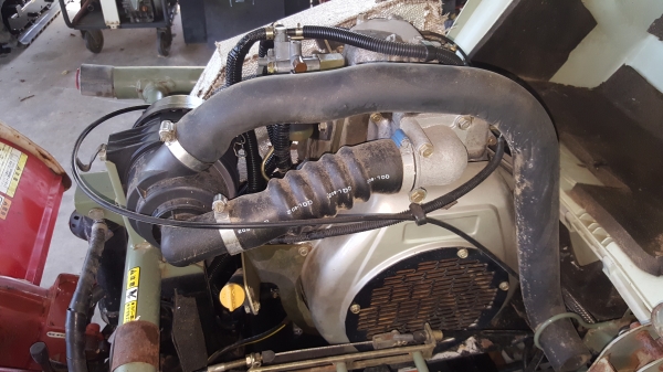 รถพรวนดิน yanmar AR100 รหัสสินค้า R-1 ดีเชลถูกๆๆๆ 54000 บาท รถพรวนดิน yanmar AR100 รหัสสินค้า R-1 ดีเชลถูกๆๆๆ 54000 บาท