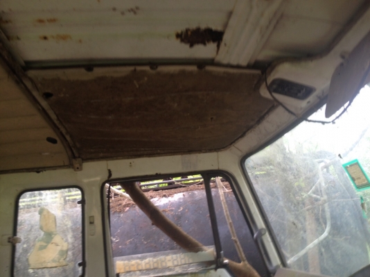 10ล้อรถน้ำ 168แรง HINO KT925 เพลาเดียว..ขายตามสภาพ รถจอด เล่มพร้อม..ม.79ไว้