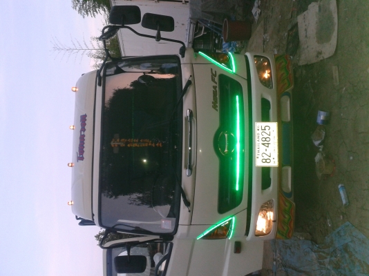 ขายด่วนหกล้อ HINO เม็กก้า 150 แรง ปี 49 แอร์เวอร์เทอร์โบเบรคทิฟฟี่