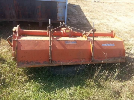 ขายโรตารี่ ใสกับรถไถ L4708 สภาพพร้อมใช้งาน สนใจโทร 090-8588220คุณนะ 093-3258446คุณบิว หรือเข้าดูสินค้าอื่นๆได้ที่ www.truck.in.th/498 หรือเพจFacebook ณรงค์ ซื้อขายรถมือสอง (เว็บไซต์ส่วนตัว) หรือFacebook ตลาดรถมือสอง คุณนะ