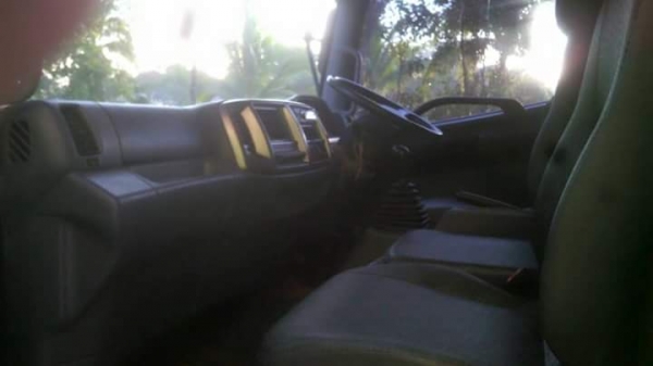 ขายรถ6ล้อ MEGA 175แรง ปี52 ยาว5.50เมตร สภาพพร้อมใช้งาน เอกสารพร้อมโอน สนใจโทร 090-8588220คุณนะ 093-3258446คุณบิว หรือเข้าดูสินค้าอื่นๆได้ที่ www.truck.in.th/498 หรือเพจFacebook ณรงค์ ซื้อขายรถมือสอง (เว็บไซต์ส่วนตัว) หรือFacebook ตลาดรถมือสอง คุณนะ