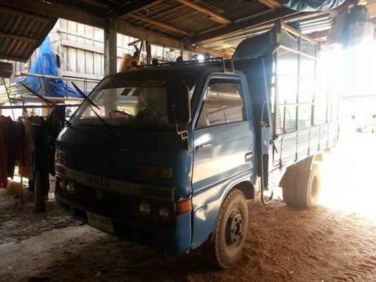 ขายรถ6ล้อสั้น TL85แรง เครื่องดีแคชซีสวย สภาพพร้อมใช้งาน เอกสารพร้อมโอน  สนใจโทร 090-8588220คุณนะ 093-3258446คุณบิว หรือเข้าดูสินค้าอื่นๆได้ที่ www.truck.in.th/498 หรือเพจFacebook ณรงค์ ซื้อขายรถมือสอง (เว็บไซต์ส่วนตัว) หรือFacebook ตลาดรถมือสอง คุณนะ