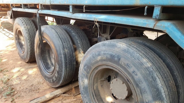 ขายหางเทนเลอร์พื้นเรียบ 3 คาน ยาว 12 เมตร อู่ PANUS ยางเรเดียลเต็ม ทะเบียนพร้อมโอนครับ ขายหางเทนเลอร์พื้นเรียบ 3 คาน ยาว 12 เมตร อู่ PANUS ยางเรเดียลเต็ม ทะเบียนพร้อมโอนครับ