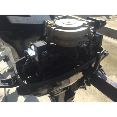 ขายเครื่องเรือมือสอง Suzuki 9.9แรงม้า 2จังหวะ นำเข้าเองจากญี่ปุ่น