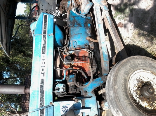 ขายรถไถ FORD 6610 เสื้อลาย ปั้มกลม ไอดีโต เครื่องปั้มดี หางสามดันหน้า เอกสารสัญญาซื้อขาย