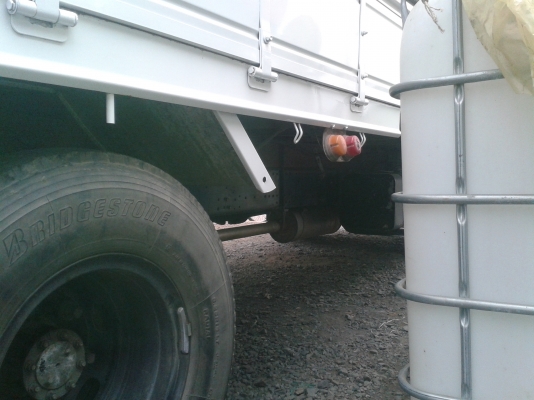 ขายหกล้อ ISUZU NQR 175 แรง ปี 52"EURO 3" คอมมอลเลส แอร์เทอร์โบพวงมาลัยพาเวอร์