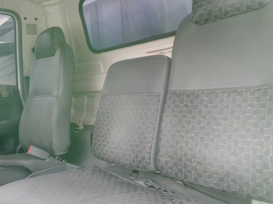 ขายหกล้อ ISUZU NQR 175 แรง ปี 52"EURO 3" คอมมอลเลส แอร์เทอร์โบพวงมาลัยพาเวอร์