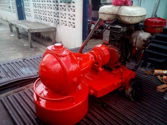 เครื่องขัดหินมือสอง 5,900 เครื่องยนต์ HONDA 6.5เครื่องติดพร้อมใช้ 0835662999 LineID :hs4trp จัดส่งได้