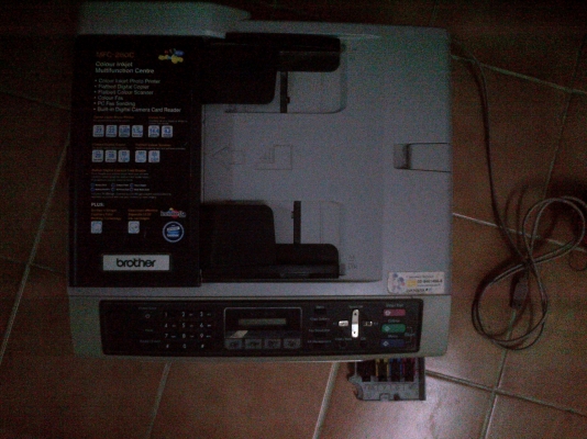 ขายเครื่องปริ้นเตอร์ ถ่ายเอกสารสี-ขาวดำ แฟกซ์ได้ ราคา 2800 บาท  โทร 0906208746