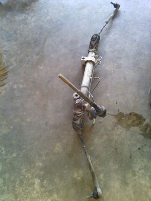 แล็กพวงมาลัยนิสสันเทียน่า