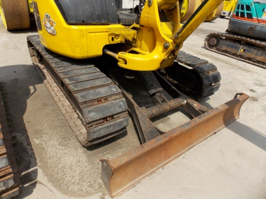 มาใหม่อีกแล้ว รถขุด ขนาด 40 KOMATSU PC40MR-2