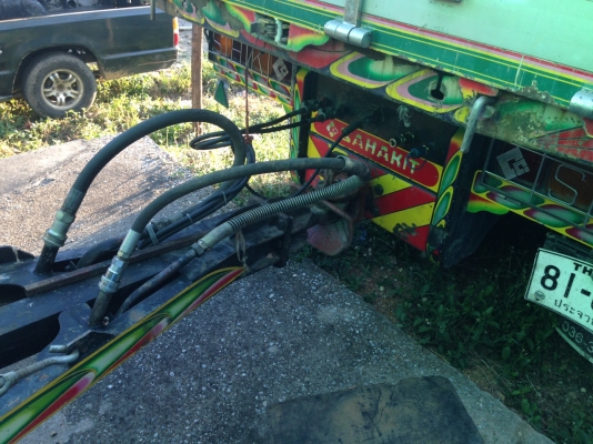 ขายรถบรรทุกพ่วง พร้อมลูก Isuzu 320 (เจ้าของขายเอง)