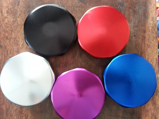 ขายฝาน้ำมัน kawasaki yamaha แต่ง