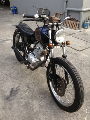 ขาย RXZ เครื่อง lifan 200 ทะเบียนพร้อมโอน ภาษีไม่ขาด เครื่องแจ้งลงเล่มแล้ว ระแบบไฟติดหมดทุกดวง รถจบสภาพพร้อมใช้