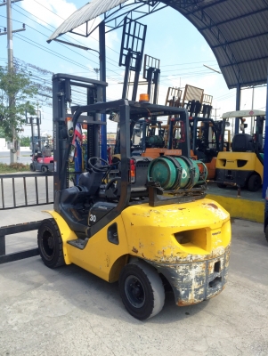 -:-*&bull;*ข า ย ร ถ ย ก นำ เ ข้ า*&bull;*-:-KOMATSU FG30-17 เสาสูง4เมตร ออโต้ เครื่องเบนซิล+แก๊ส สนใจติดต่อ 083-062-0223(ปอนด์)